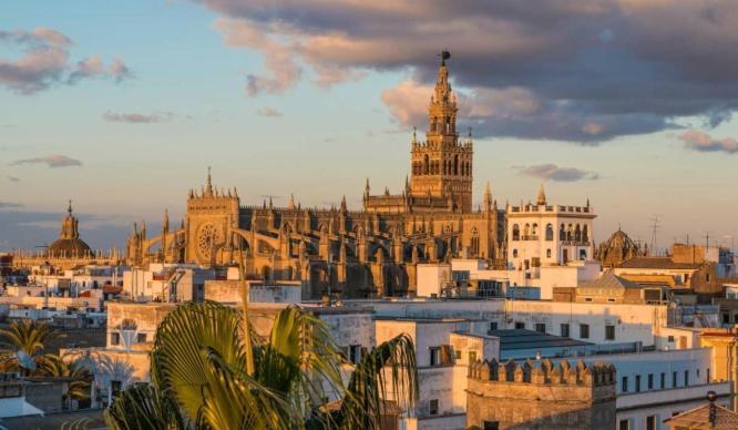 Casa Palacio El Condestable De Sevilla Sevilha Exterior foto